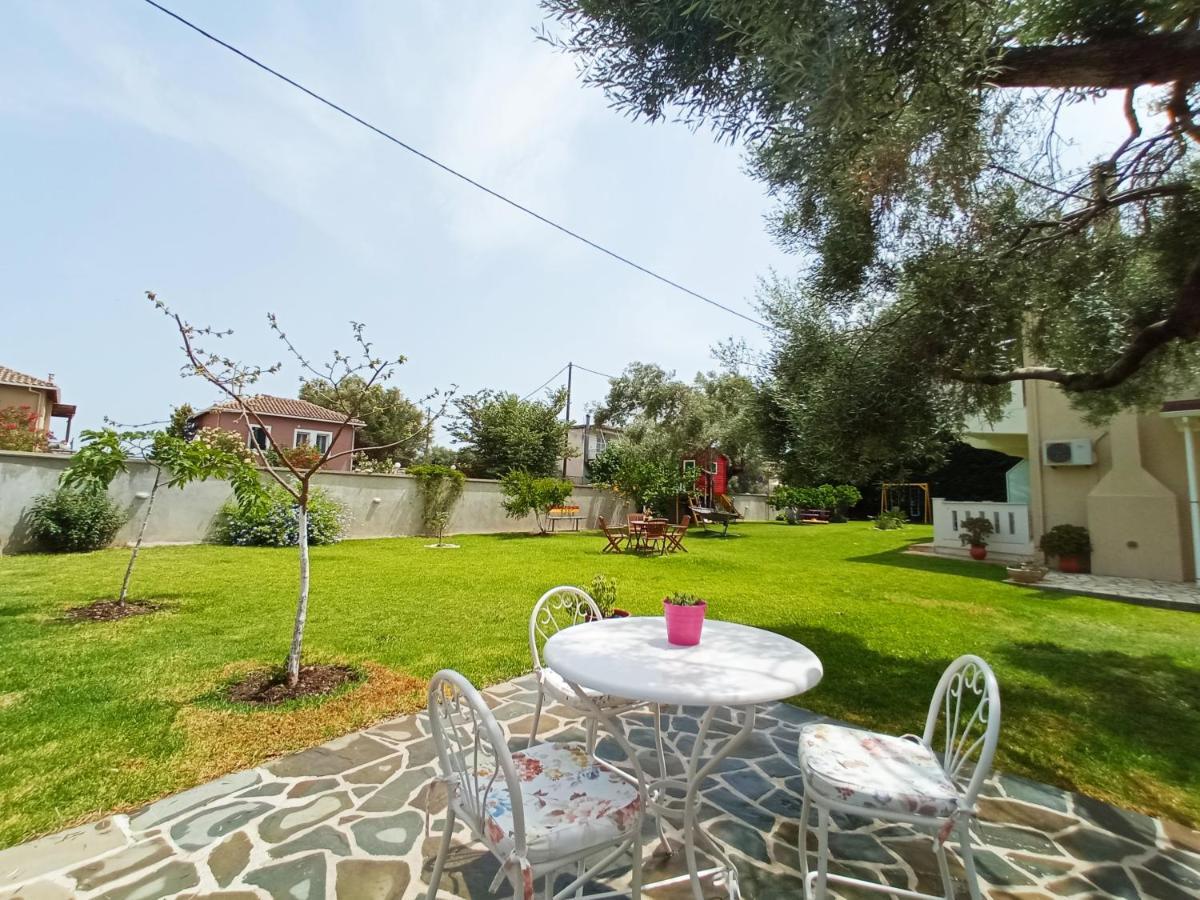 Arodo Apartment Lefkada City Ngoại thất bức ảnh